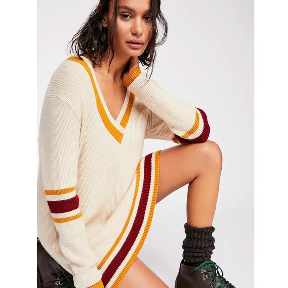 FOR LOVE AND LEMONS Ivy League Sweater Dress Size Medium - Picture 1 of 11